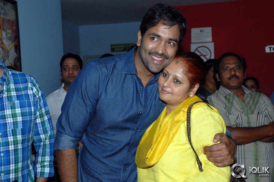 Rowdy-Movie-Premiere-Show